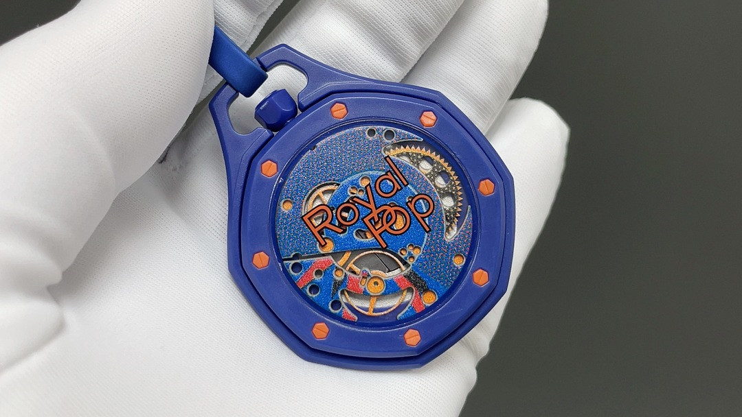 Swatch x Audemars P1g*et Royal Pop