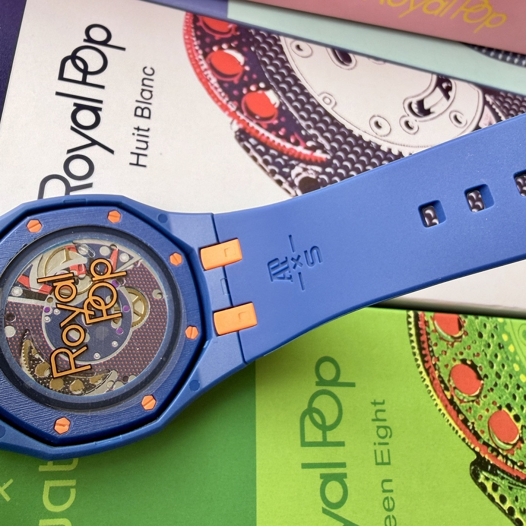 Swatch x Audemars P1g*et Royal Pop