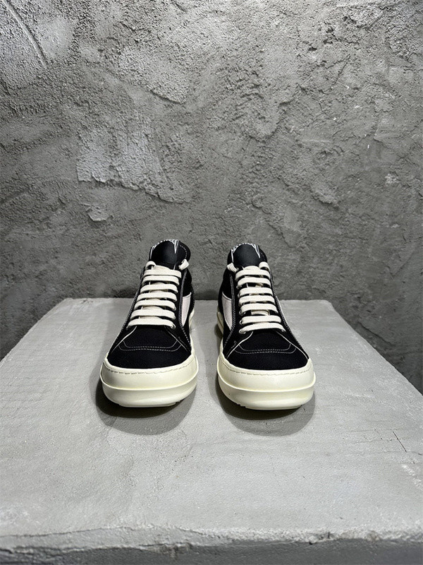 RICK 0WENS SNEAKERS