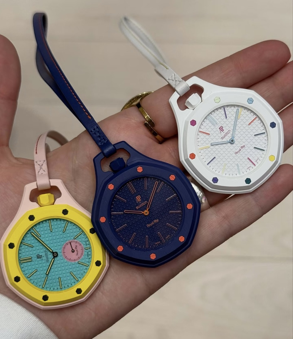 Swatch x Audemars P1g*et Royal Pop
