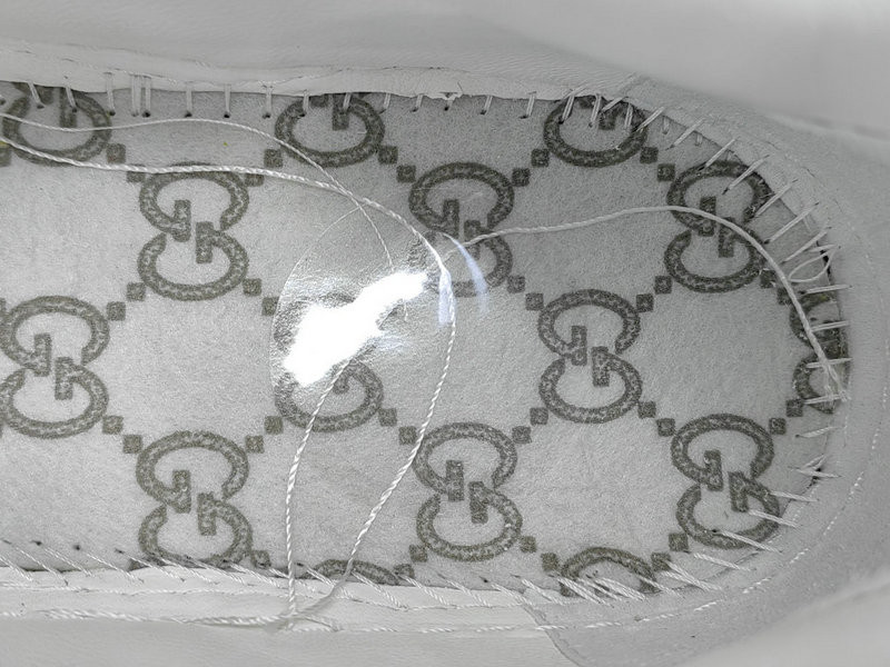 G*u*i re-web sneakers