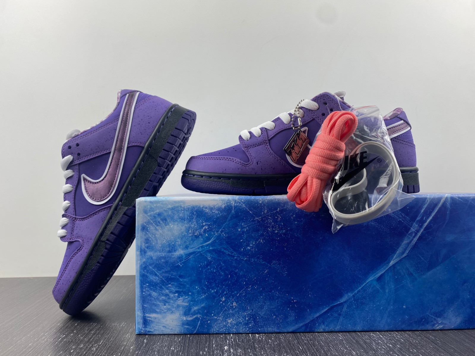 NIKE SB DUNK LOW CONCEPTS PURPLE LOBSTER BV1310-555
