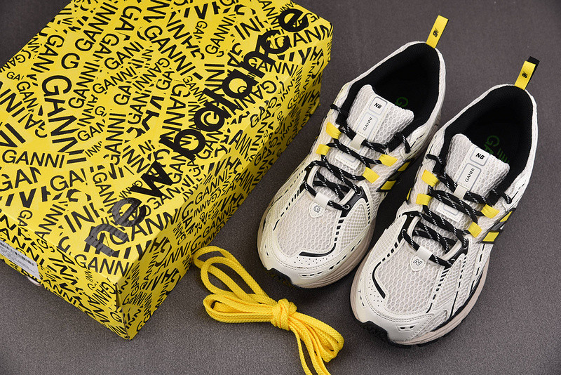 Ganni x New Balance 1906R Egret M1906RGG