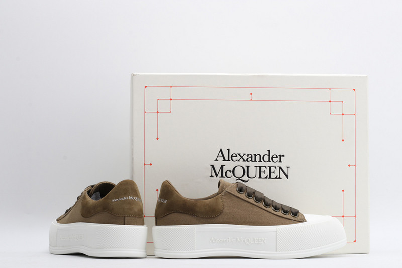 a1exa*der Mcqv*en sneaker