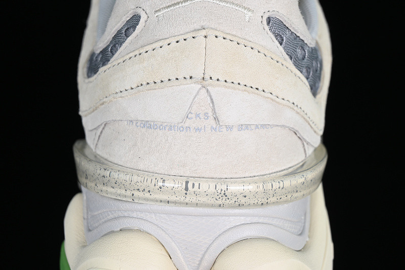 New Balance 9060 Bricks & Wood U9060BW1