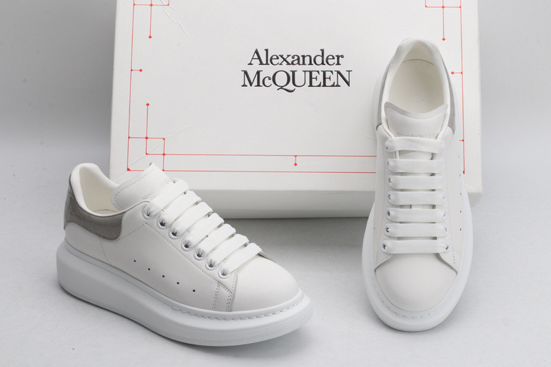 a1exa*der Mcqv*en sneaker