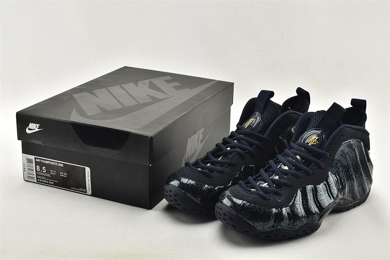 (WMNS) Nike Air Foamposite One 
