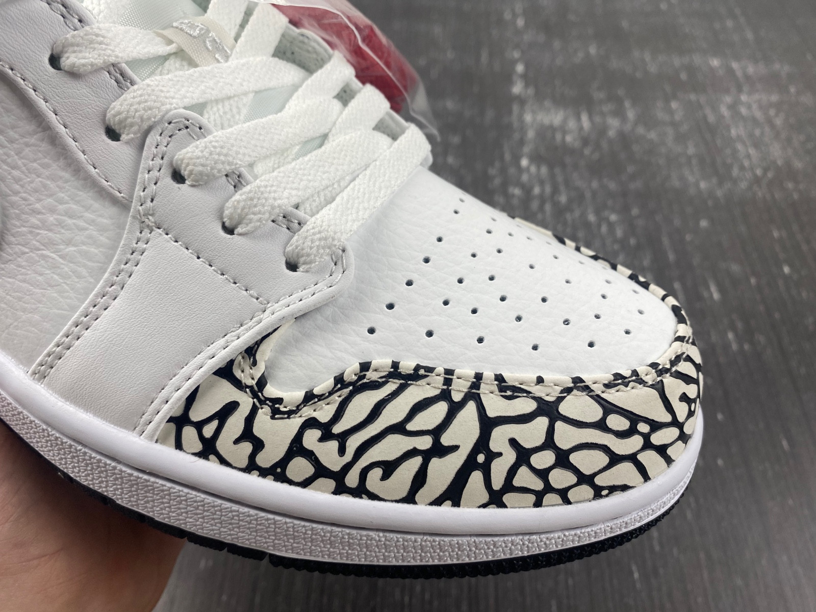 Jordan 1 Phat Low Cement Grey 338145-162