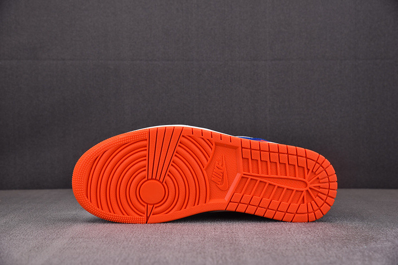 Jordan 1 Mid Knicks Men