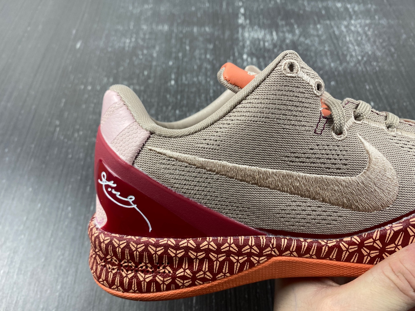 Nike Kobe 8 Protro FJ9364-100