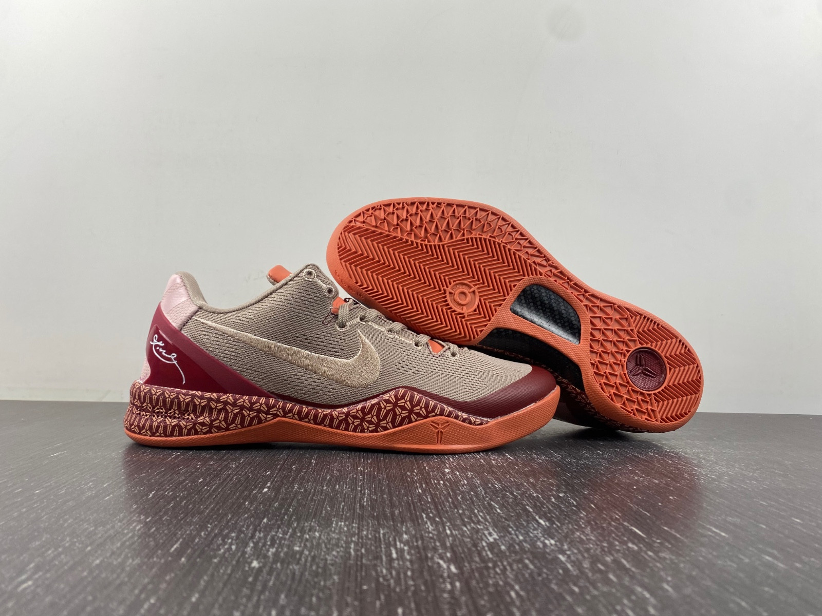 Nike Kobe 8 Protro FJ9364-100