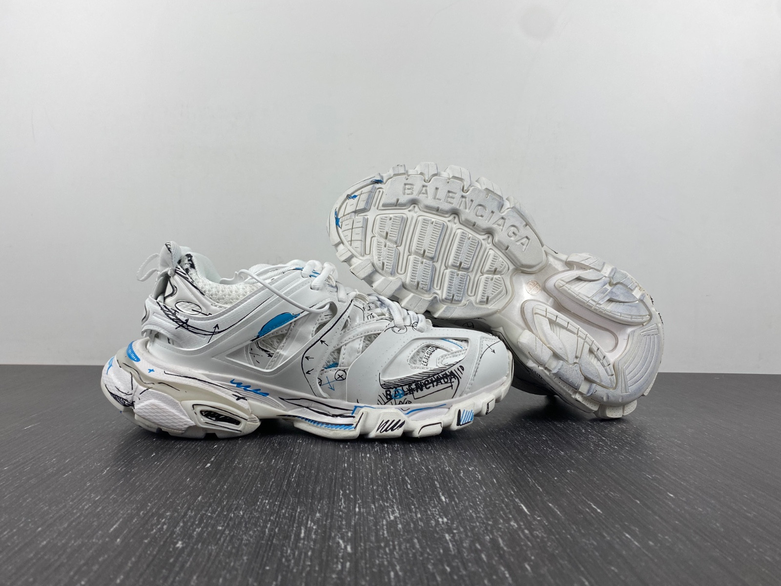 Ba*len*cia*ga track trainer 542023 w3sra 9014