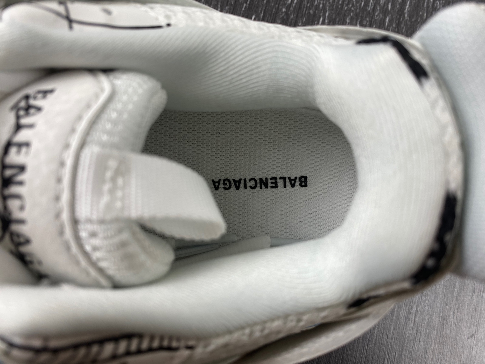 Ba*len*cia*ga track trainer 542023 w3sra 9014