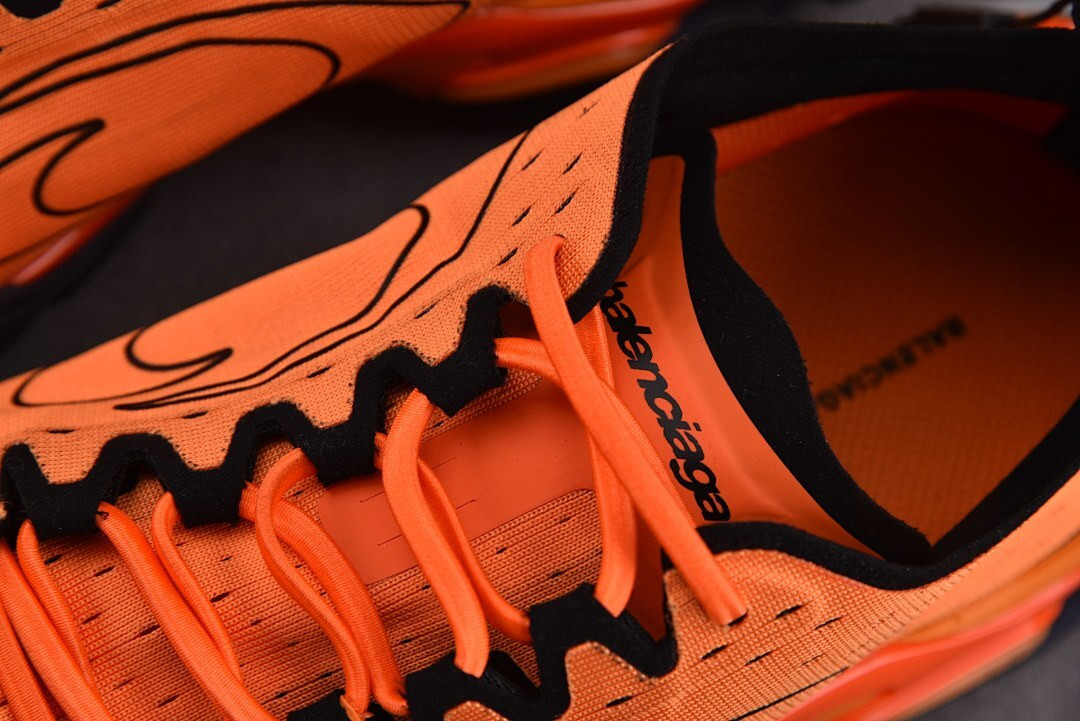 Ba1en*iaga Runner PWOD2103TU587