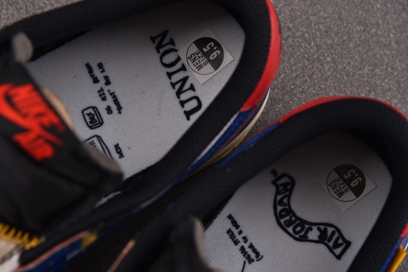 Air Jordan 1 Low UN HQ6998-146