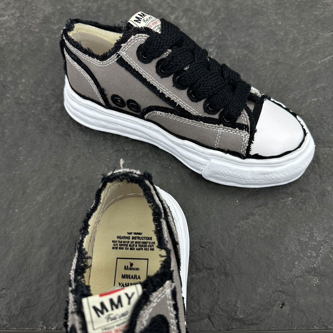Ma1s0n MIHARA SNEAKERS