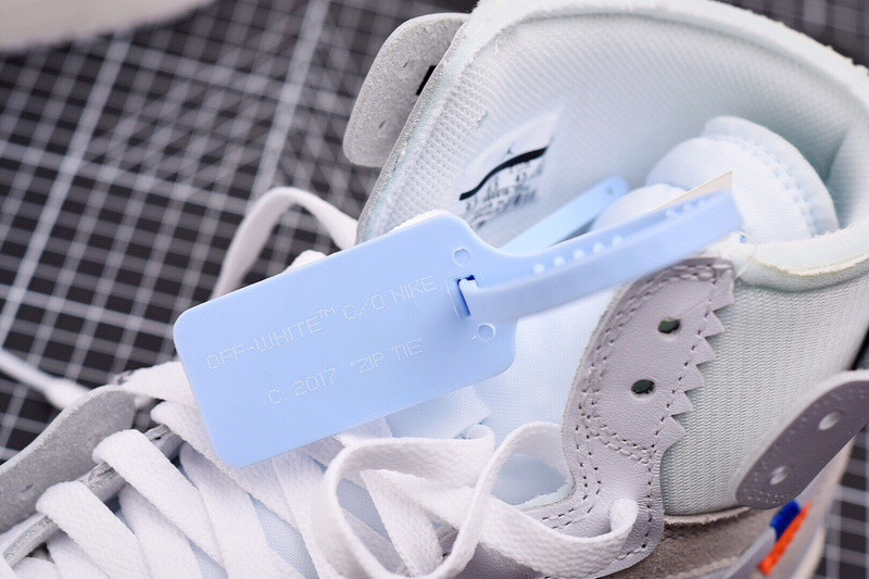 AIR JORDAN 1 RETRO HIGH X OW AQ0818-100