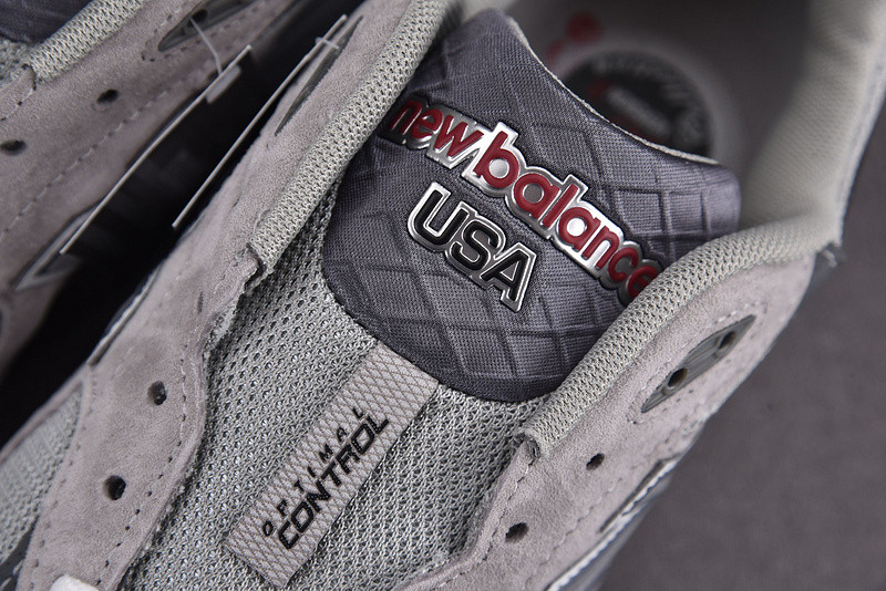 New Balance 990v3 Grey (2019/2021) M990GY3