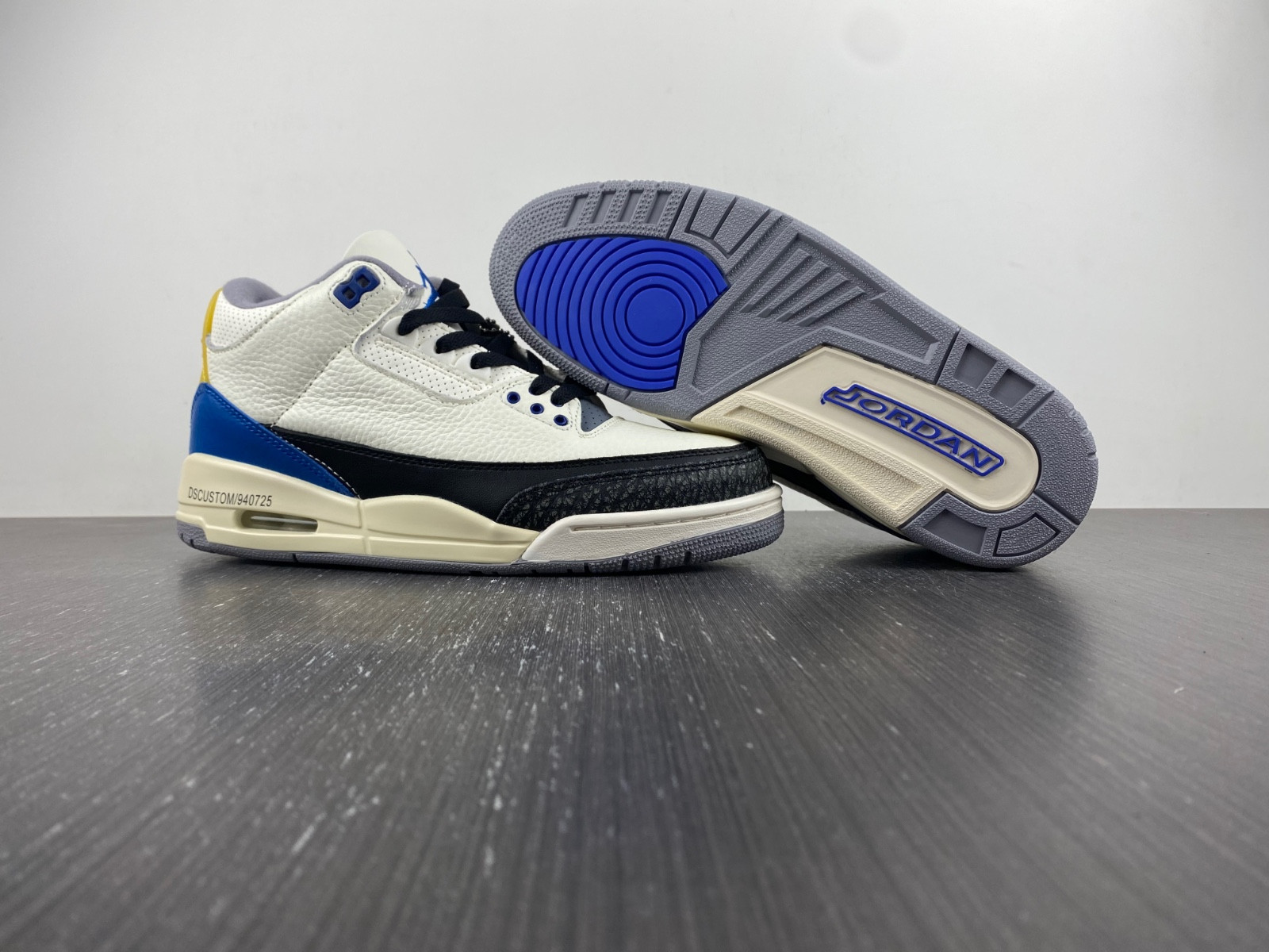 Jordan 3 Retro 398514-145