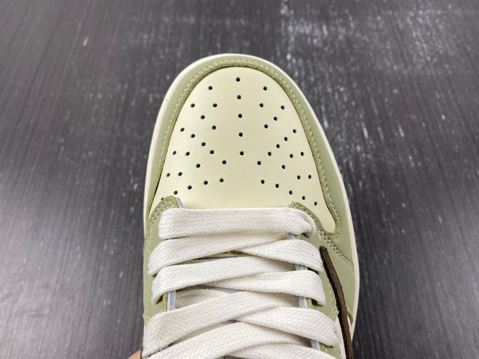 Travis Scott x Air Jordan 1 Low DM7866-603