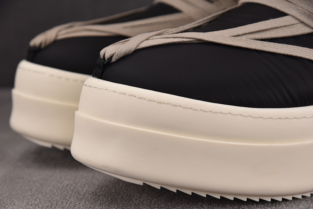 RICK 0WENS SNEAKERS