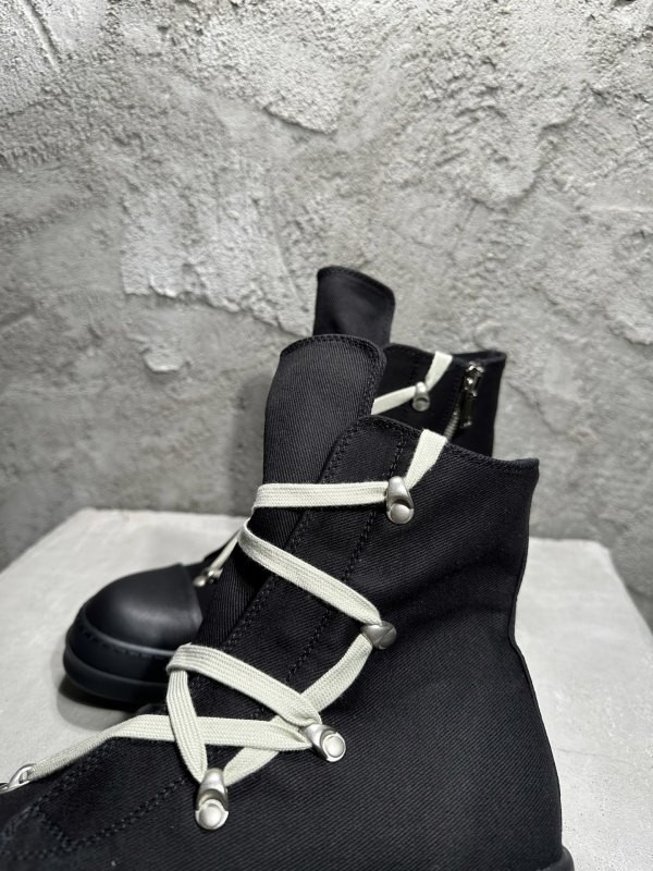 RICK 0WENS SNEAKERS