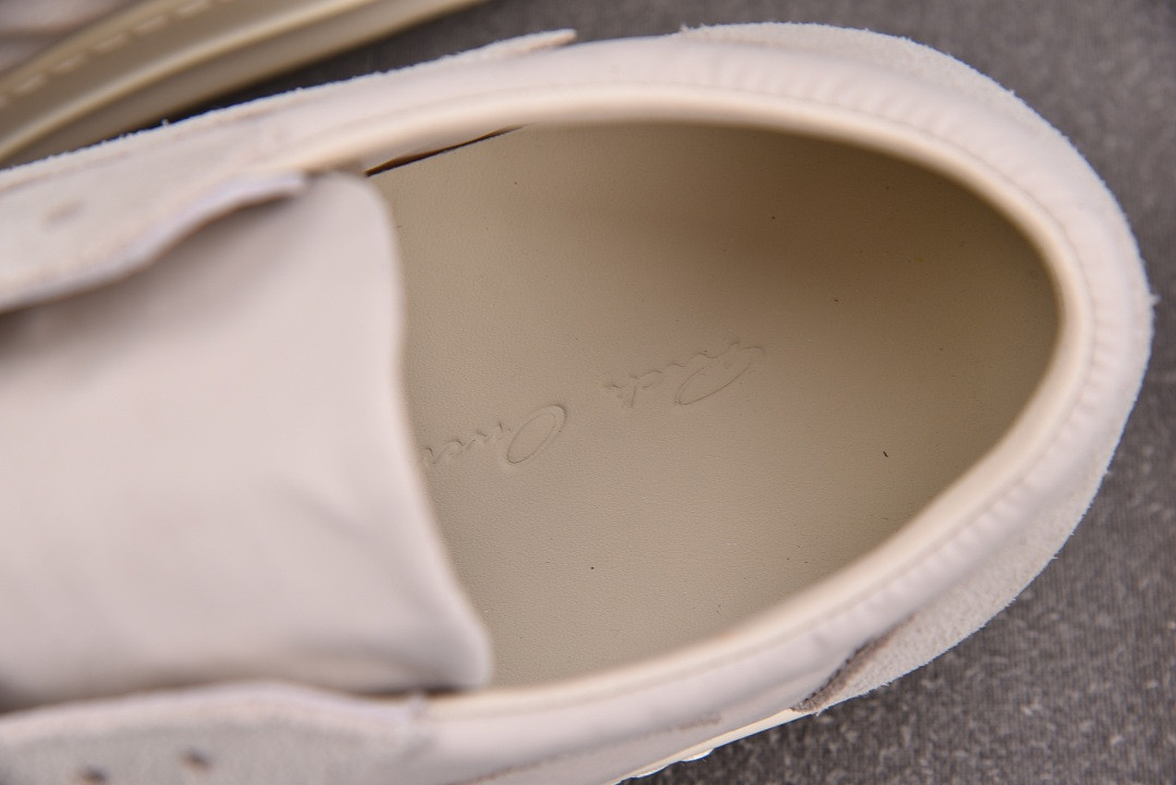 RICK 0WENS SNEAKERS
