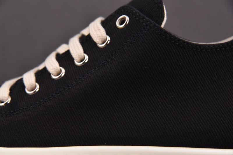RICK 0WENS SNEAKERS