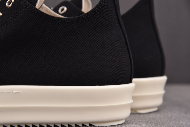 RICK 0WENS SNEAKERS