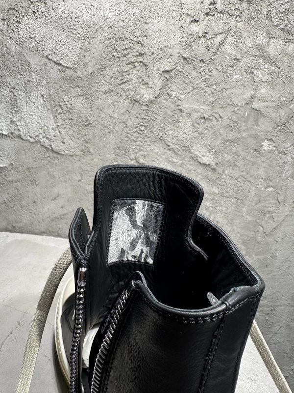 RICK 0WENS SNEAKERS