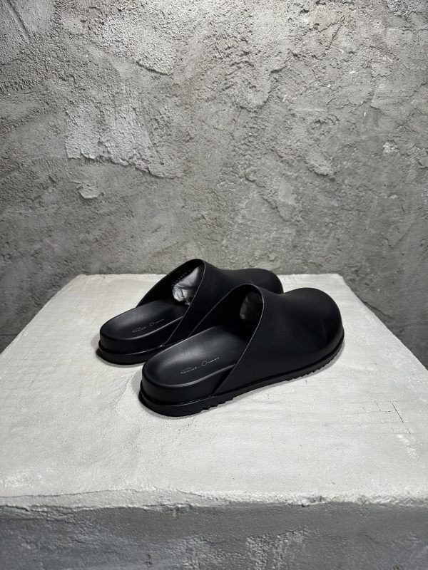 RICK 0WENS SNEAKERS