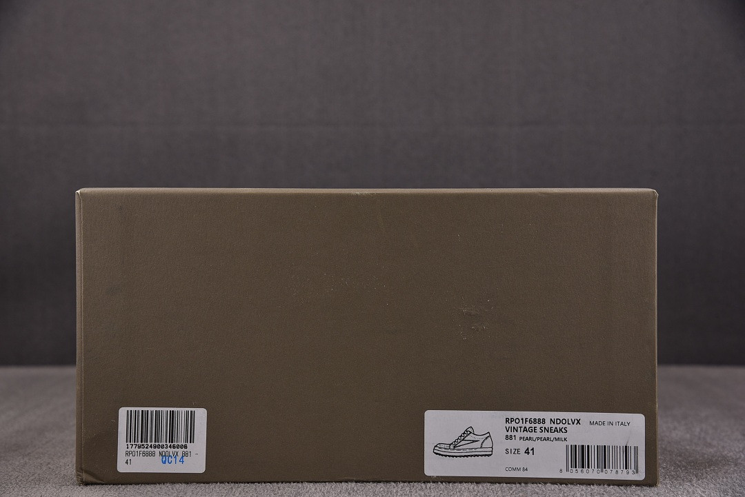 RICK 0WENS SNEAKERS