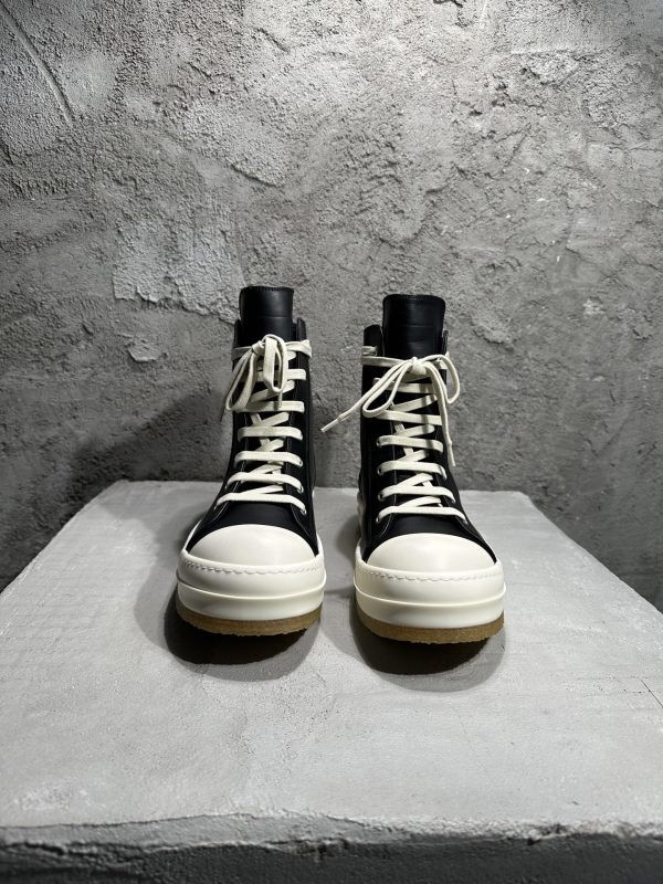 RICK 0WENS SNEAKERS