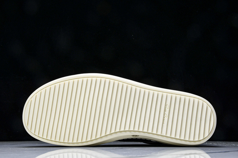 RICK 0WENS SNEAKERS(SUEDE)