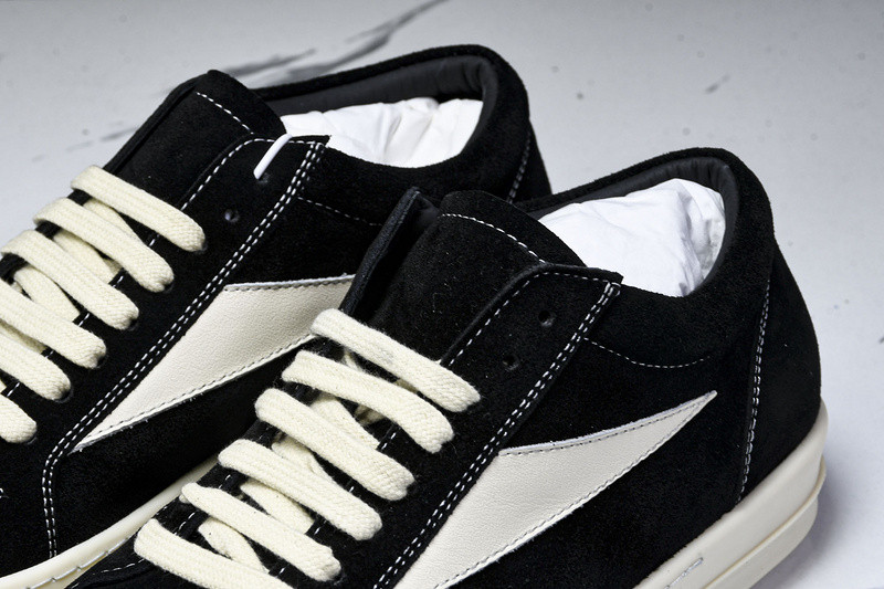 RICK 0WENS SNEAKERS(SUEDE)