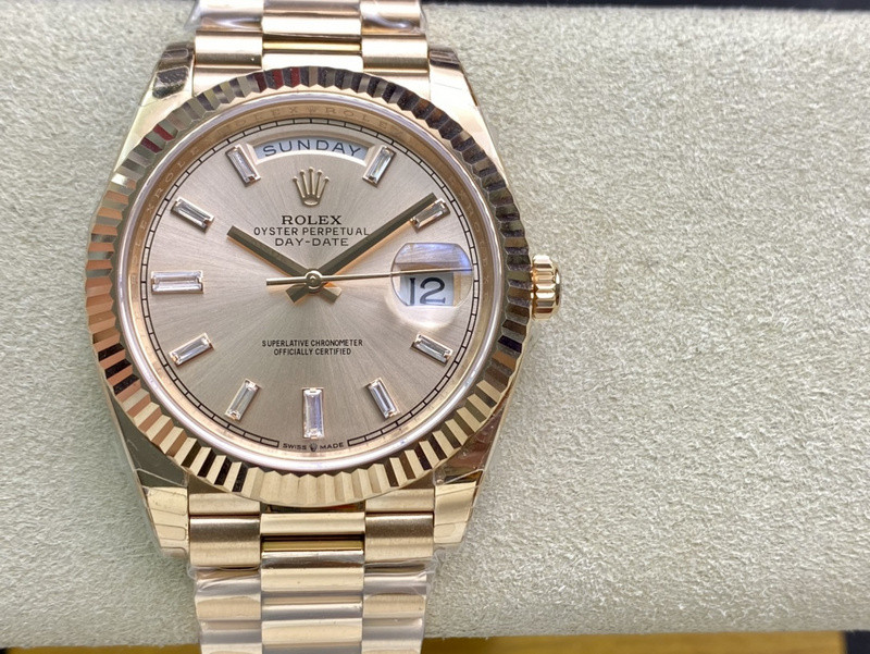 r-o-l-e-x S*per clone top version watch