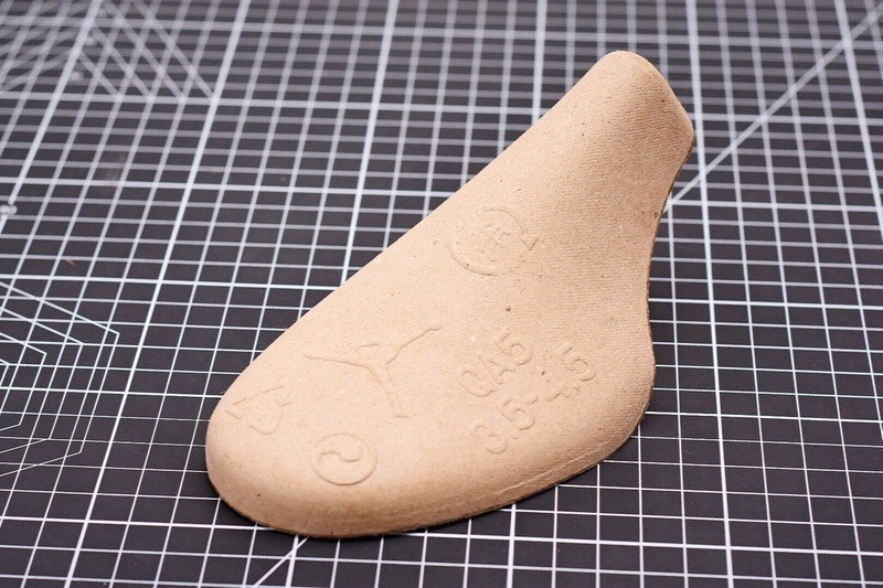 Air Jordan Retro AJ1 High OG “Crimson Tint” 575441-081