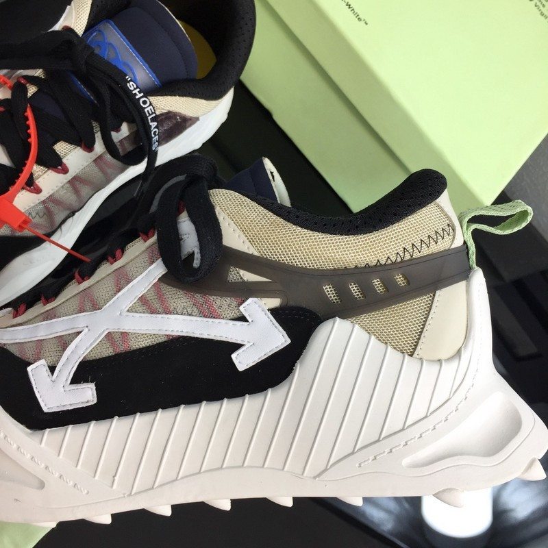 OW C/O ODSY-1000 SPORTS SHOES