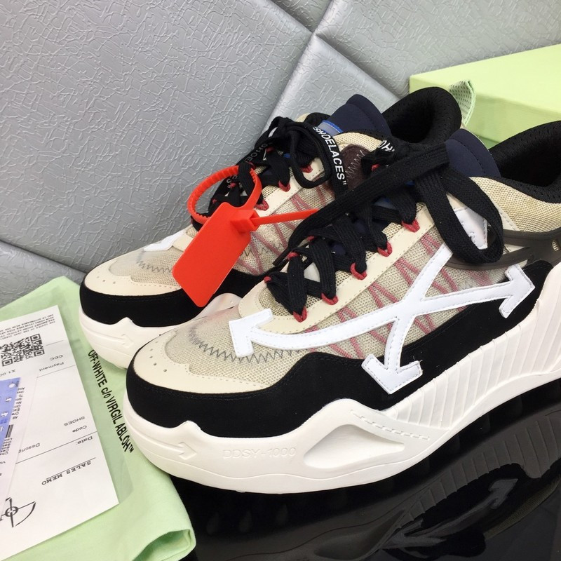 OW C/O ODSY-1000 SPORTS SHOES