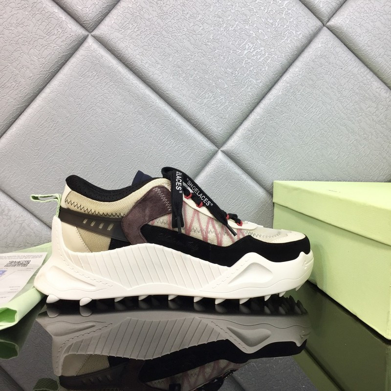 OW C/O ODSY-1000 SPORTS SHOES