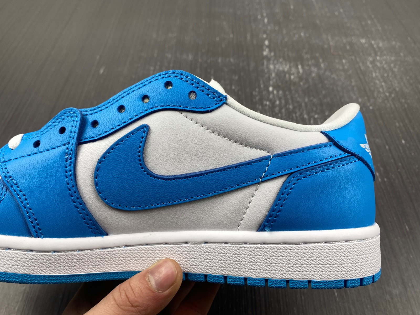 Air Jordan 1 Low OW Sneaker CZ0790-148