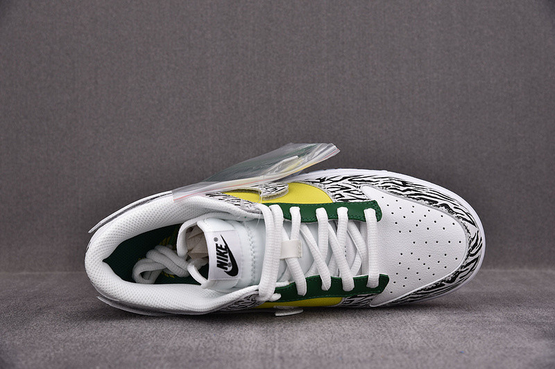 Nike Dunk Low Doernbecher Zoe DR7305-100