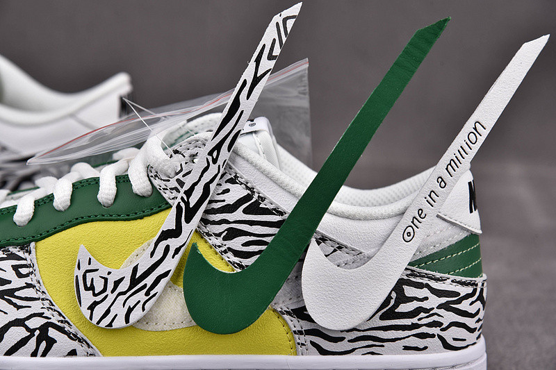 Nike Dunk Low Doernbecher Zoe DR7305-100