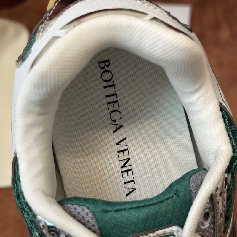 b0tt*ga Ven*ta orbit sneaker