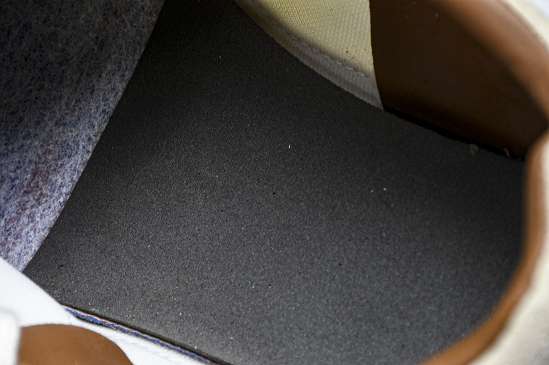 b0tt*ga Ven*ta orbit sneaker