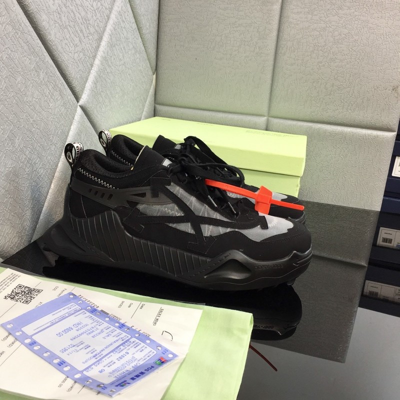OW C/O ODSY-1000 SPORTS SHOES