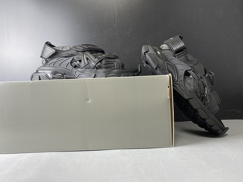 Ba*len*cia*ga track sandal monocolor neoprene/rubber black 617542 w2cc1 1000