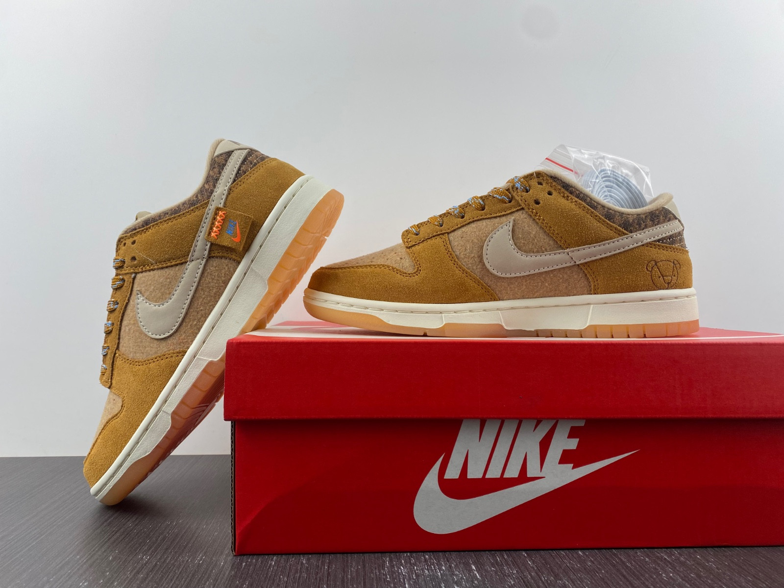 Nike Dunk Low "Teddy Bear" DZ5350-288