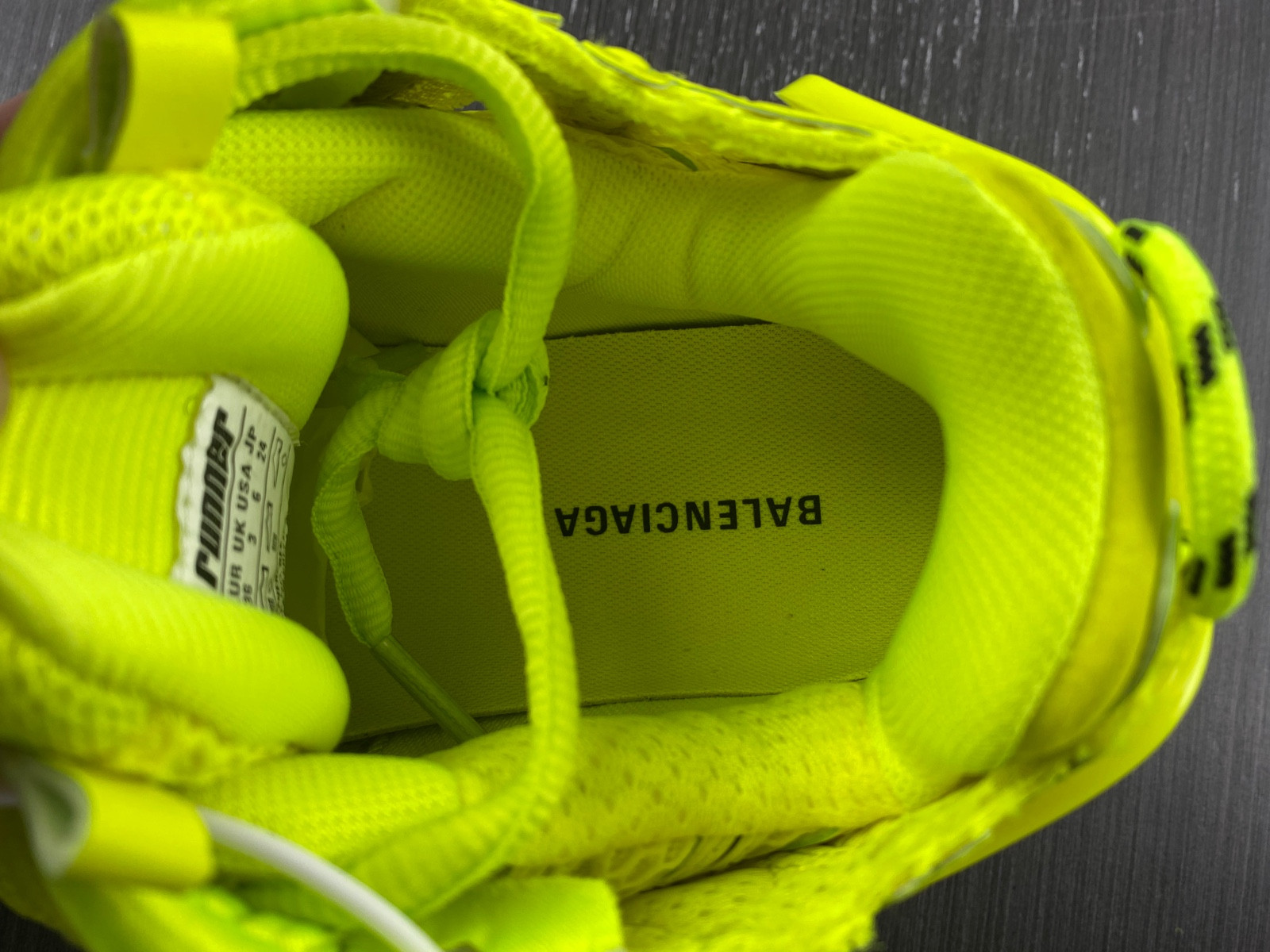 Ba*len*cia*ga runner 677402 w3rb4 7510