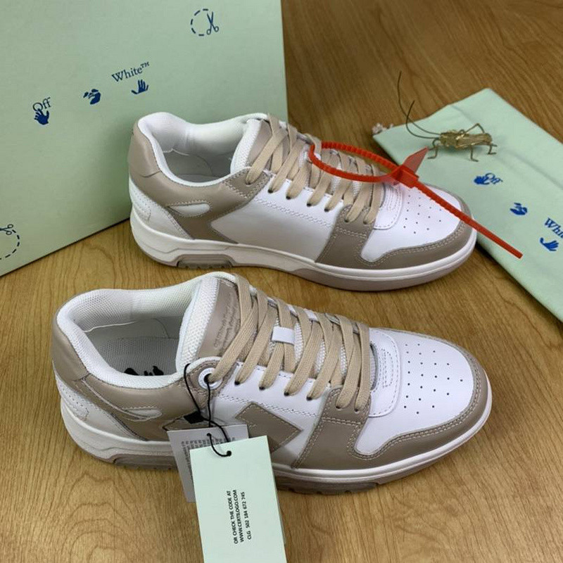 Off-White c/o Virgil Abloh